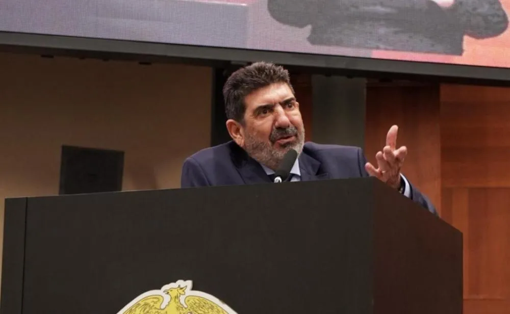 Dr. João cobra regulamentação urgente da lei do canabidiol: “essa Casa não serve para nada?”
