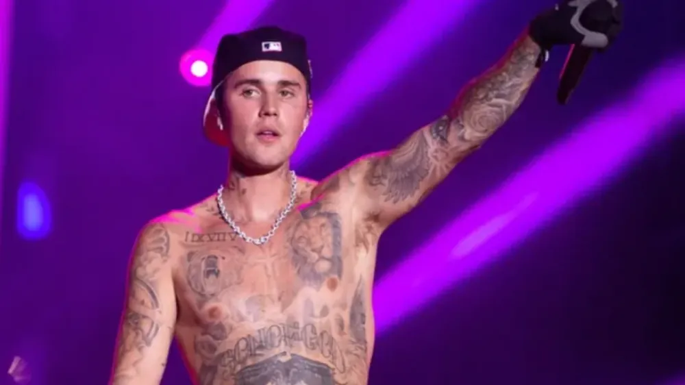 “SWAG” é real! Justin Bieber volta com tudo e explode nas redes