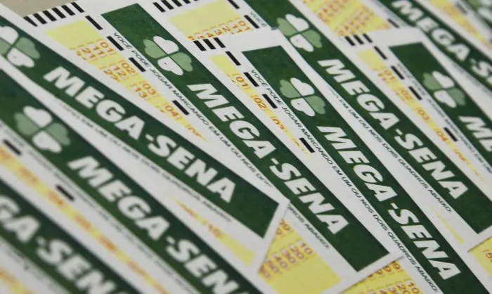 Mega-Sena sorteia nesta terça-feira prêmio acumulado em R$ 14 milhõesApostas podem ser feitas até as 19h, horário de Brasília