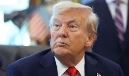 Ameaças de Trump sobre a Rússia aumentam temor de tarifas contra o Brasil Fontes diplomáticas apontam risco de sanções secundárias em meio ao progresso no julgamento de Jair Bolsonaro no STF
