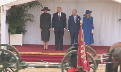 Trump troca presentes de luxo com o rei Charles III Segundo o Palácio de Buckingham, o presidente dos EUA dará ao monarca uma réplica de uma espada do líder americano Eisenhower