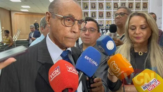 Deputado destaca que Justiça decidirá futuro de Flávia em VG Deputado afirma confiar na decisão da Justiça