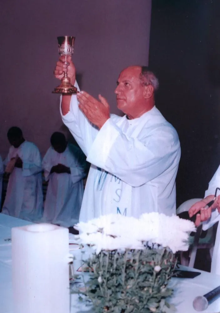 Padre Enzo Gabrieli vem da Itália a Mato Grosso para celebrar missa e falar sobre beatificação do Padre Nazareno