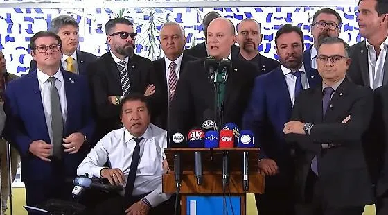 Oposição pede impeachment de Moraes com apoio de deputados de MT Deputados citam suposta pressão sobre o Banco Central e apontam conflito de interesses envolvendo o Banco Master