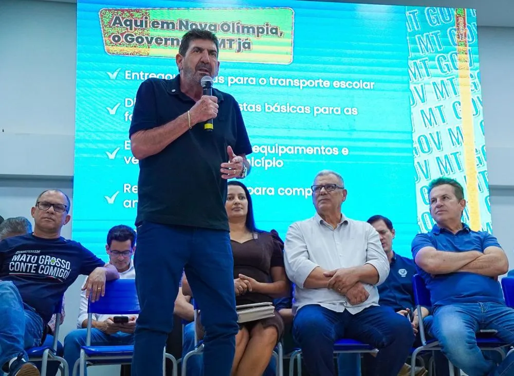Dr. João acompanha comitiva do Governo e garante investimentos históricos na sua região