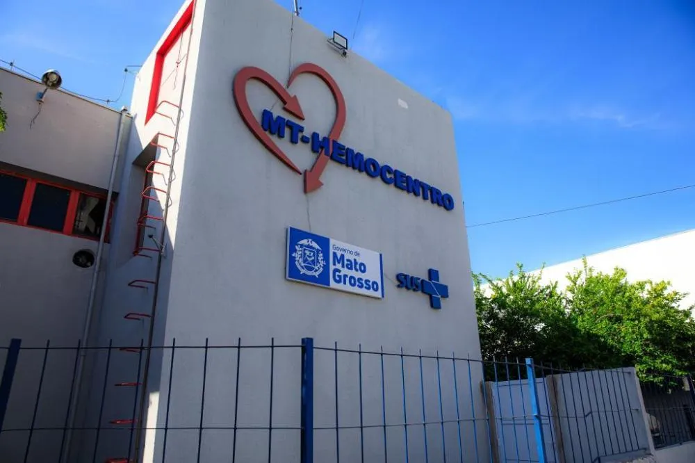 TIPOS A-, B+, O- e O+ MT Hemocentro alerta para estoque baixo de sangue Voluntários podem realizar a coleta na unidade de segunda a sexta-feira, das 7h30 às 18h, sem pausa para o almoço