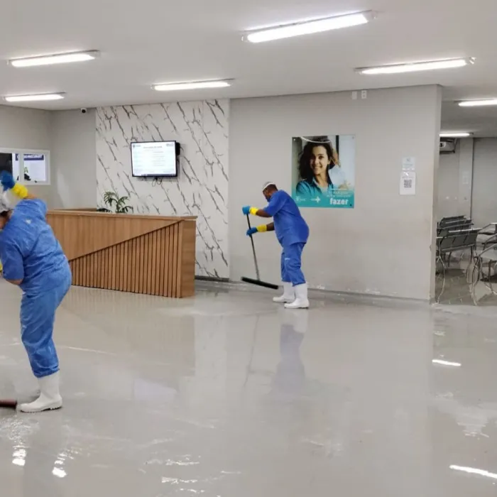 Temporal provoca alagamentos pontuais em unidades de saúde e equipes atuam para normalizar situação