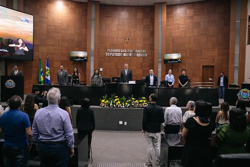 RECONHECIMENTO E VALORIZAÇÃO, Deputado Valmir Moretto promove homenagem a servidores da Sinfra por contribuição ao progresso de Mato Grosso