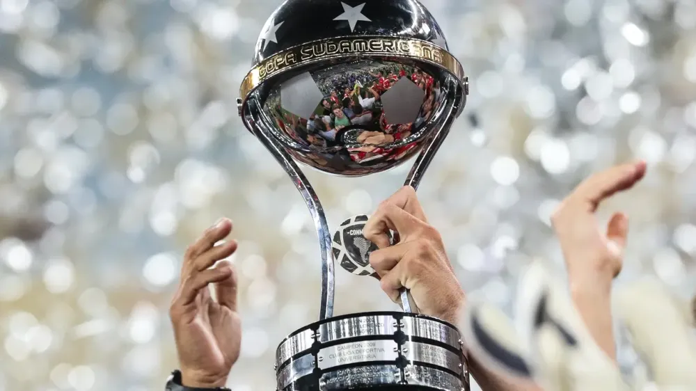Troféu da Copa Sul-Americana (Buda Mendes/Getty Images)
