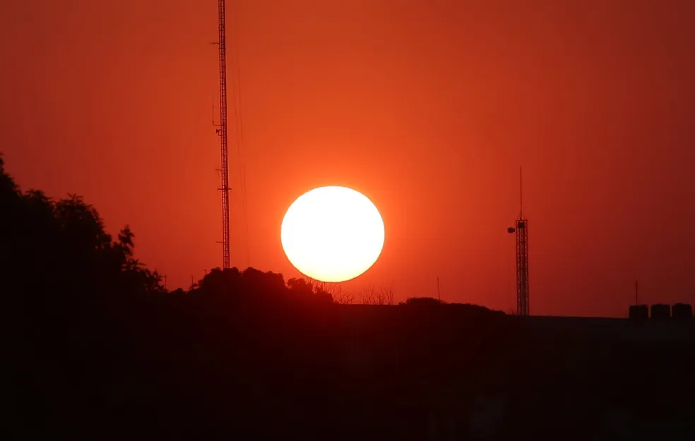 Cuiabá ultrapassa recorde de calor e se torna capital brasileira mais quente em 2026