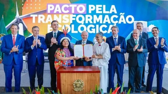 Três Poderes assinam pacto para adotar medidas para transformação ecológica