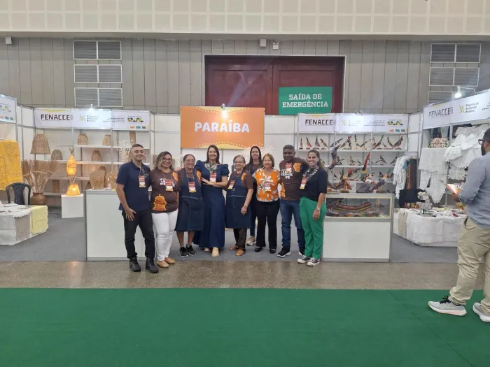 Artesãos paraibanos participam de feira nacional de artesanato em Fortaleza Artesãos paraibanos participam, desde a última sexta-feira (20), da 6ª edição da Feira Nacional de Artesanato e Cultura do Ceará (Fenacce), que ser... : Secom Paraíba