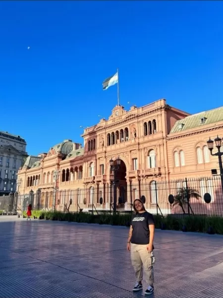 Melhor ir ao Paraguai': alunos de medicina brasileiros deixam Argentina… - Veja mais em https://economia.uol.com.br/noticias/redacao/2024/11/04/melhor-ir-ao-paraguai-alunos-de-medicina-brasileiros-deixam-argentina.htm?cmpid=copiaecola